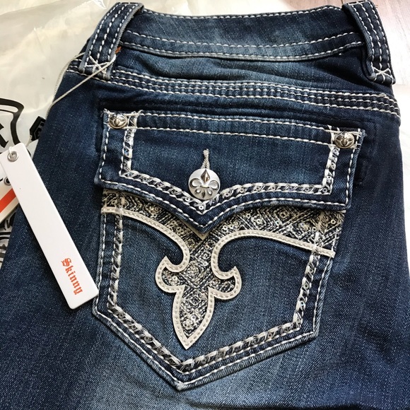 Rock Revival Arlene - Picture 3 of 7